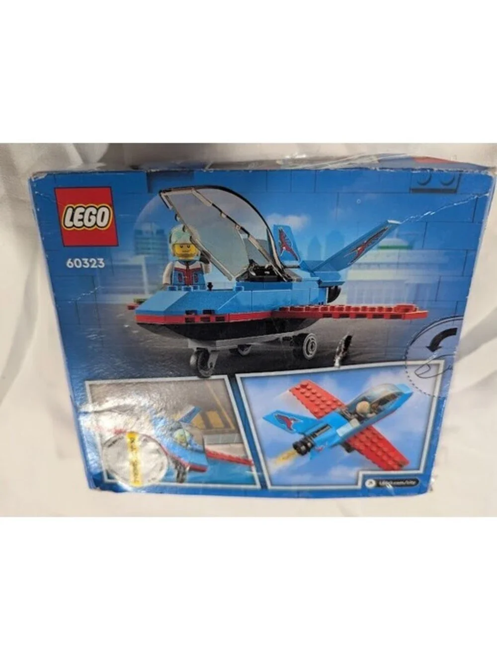 LEGO CITY: Stunt Plane (60323) Complete Box Damaged